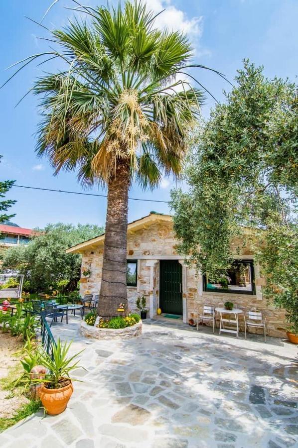 Villa Kastro Stone House Skala Potamia  Exterior foto